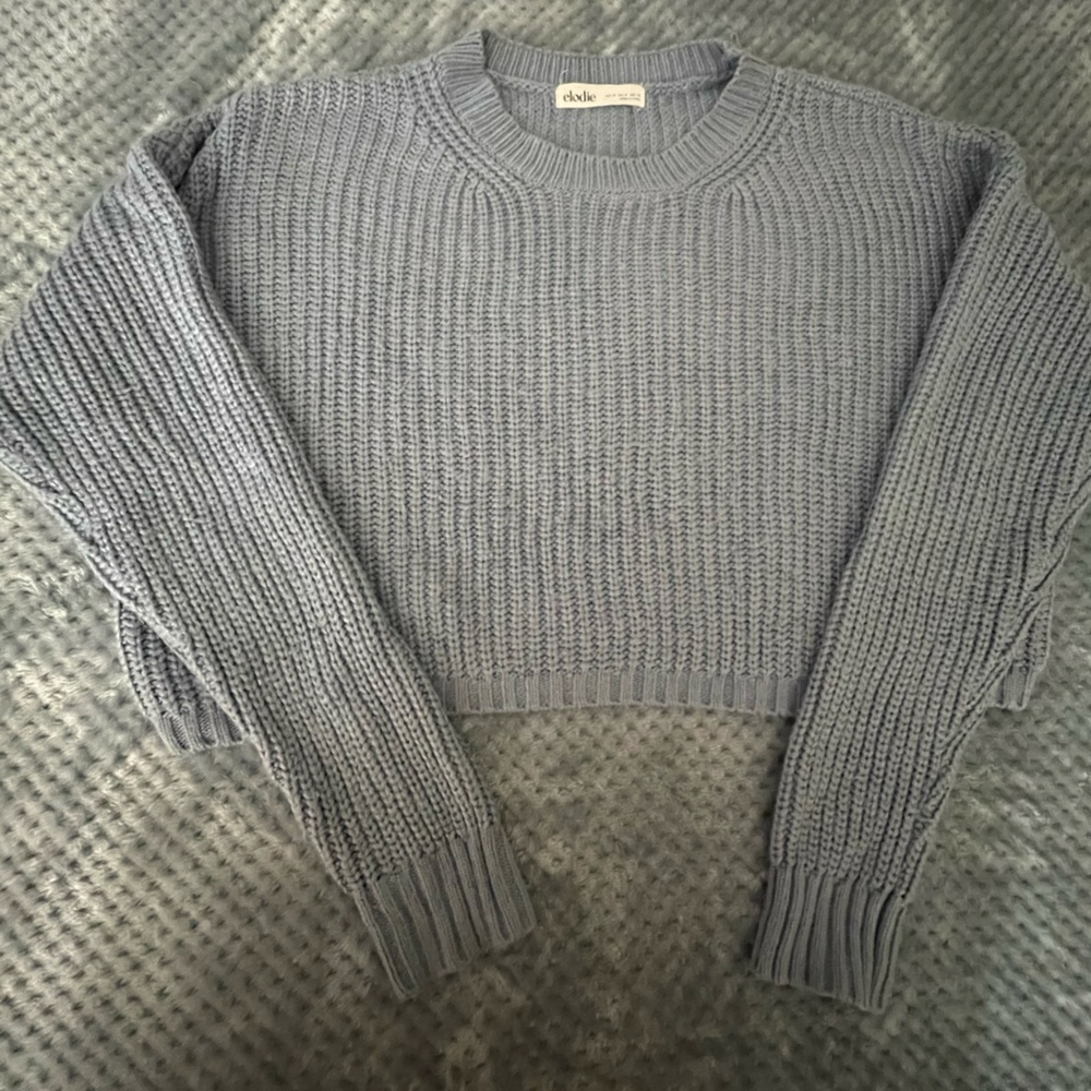 Elodie Women's Gray Crewneck Sweater